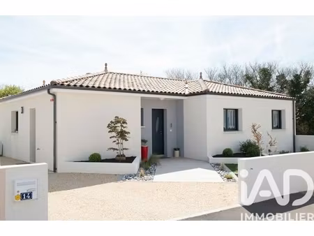 vente terrain à bâtir 699 m²