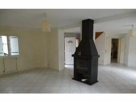 location maison à firminy (42700) : à louer / 117m² firminy