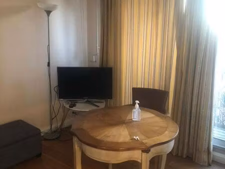 location appartement 1 pièce 22 m² à paris 16 (75016)