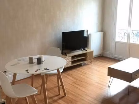 location appartement 3 pièces 50 m² à le havre (76600)
