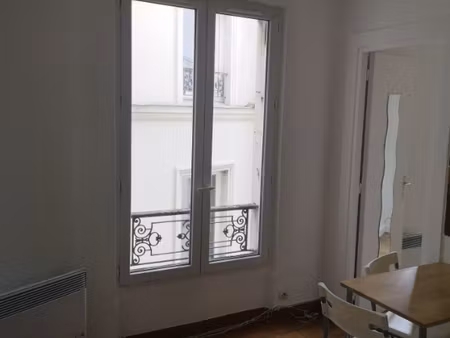 studio - rue sambre et meuse - paris 10ème 19.31m²