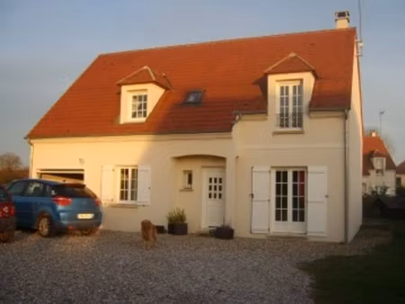 pavillon 4 chambres situe a ormoy le davien  proche crepy et rn2