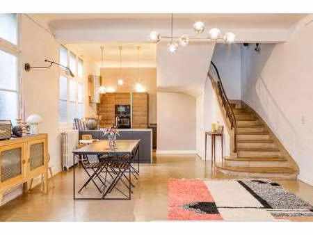 vente maison à angers centre (49000) : à vendre / 134m² angers centre