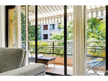 vente appartement 2 pièces 61.55 m² à neuilly-sur-seine (92200)  950 000 €