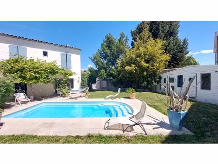 vente maison 6 pièces 150 m² le pontet (84130)
