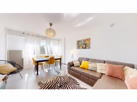 location meublée appartement 3 pièces 67 m² à annecy (74000)  800 €