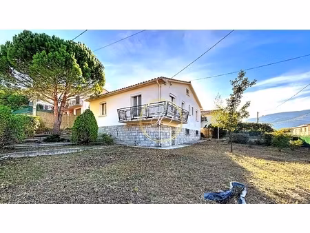 maison 3 pièces - 98 m²