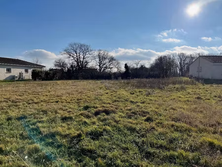 vente terrain 1000 m² à réalmont (81120)  45 000 €