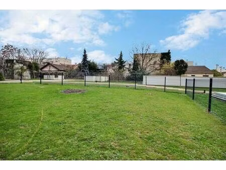 location appartement 1 pièce 13 m² à bobigny (93000)