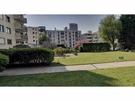 location appartement 1 pièce 20 m² à puteaux (92800)