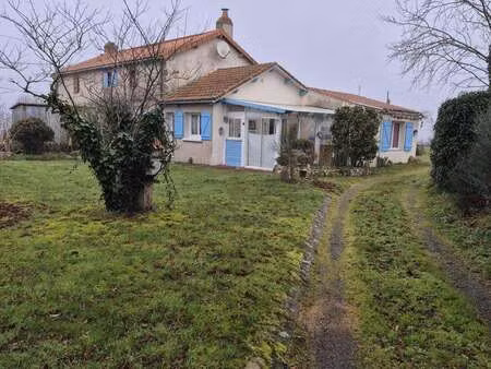 vente maison à montfaucon-montigné (49230) : à vendre / 115m² montfaucon-montigné