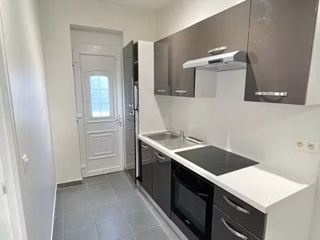 location appartement 2 pièces 26 m² à clamart (92140)