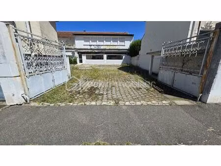 immeuble de 555 m² à tarbes