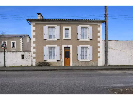 maison 4 pièces 78m² saint-maixent-l'école