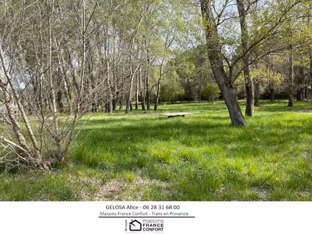 vente terrain 1000 m² à salernes (83690)  125 000 €