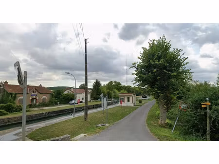 vente terrain 561 m² à loivre (51220)  128 000 €