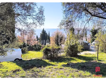 vente terrain 1000 m² à draguignan (83300)  168 000 €