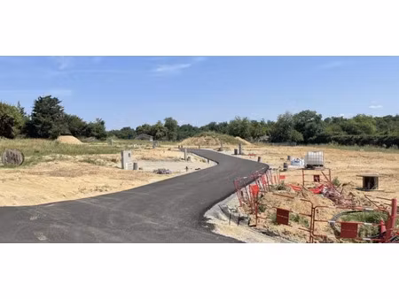 vente terrain 540 m² à léognan (33850)  195 000 €