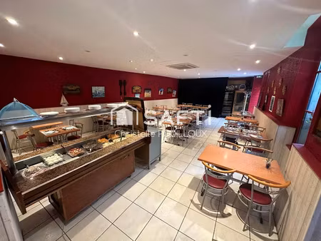 vente locaux professionnels 425 m² à magne (79460)  133 000 €