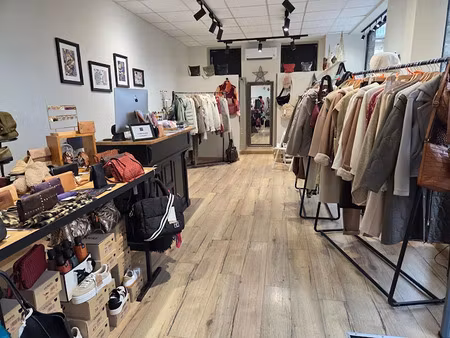 vente locaux professionnels 55 m² à rochefort (17300)  56 000 €