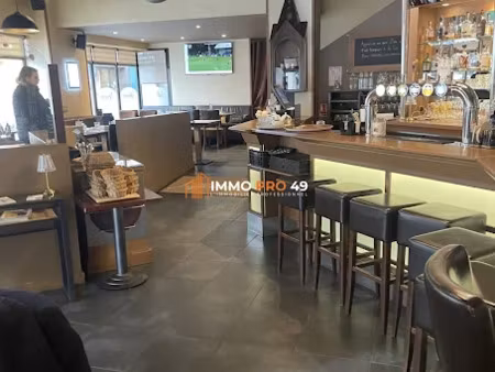 vente locaux professionnels 350 m² à cholet (49300)  328 800 €