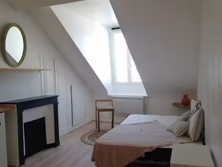 location meublée appartement 1 pièce 20 m² à paris 4ème (75004)  690 €