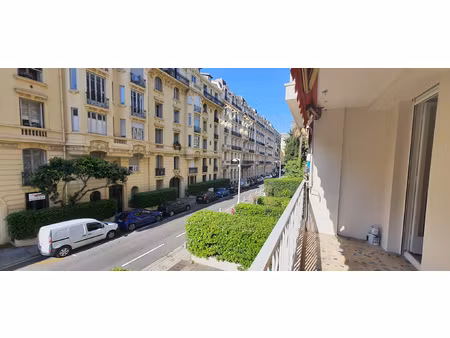 f2 - avenue des fleurs