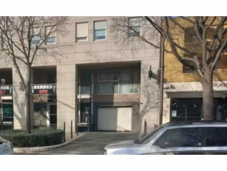 vente parking 14.38 m² à nimes (30000)  22 000 €