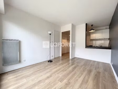 location appartement 2 pièces 30.68 m² à courseulles-sur-mer (14470)  496 €