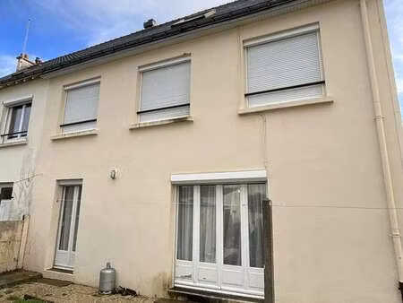 vente maison à lorient (56100) : à vendre / 104m² lorient