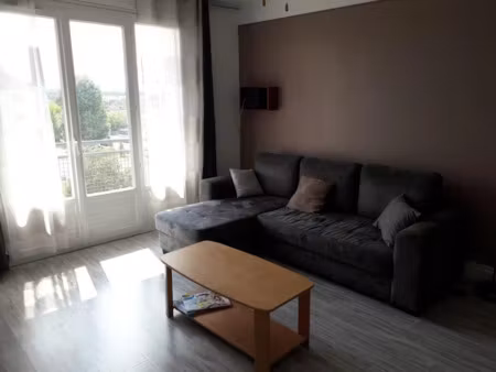 location appartement 3 pièces 57 m² à saint-andré-les-vergers (10120)  570 €