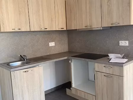 location appartement 2 pièces 36.46 m² à bastia (20200)  615 €