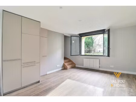 duplex rénové la tour de salvagny centre