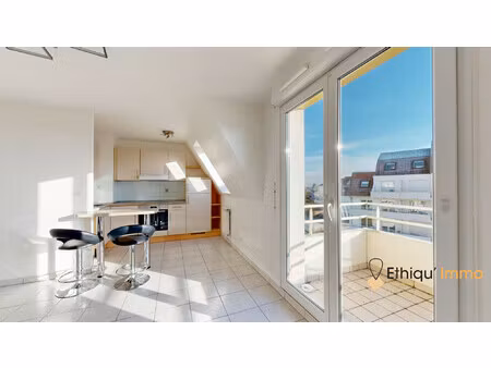 f3 avec garage et terrasse