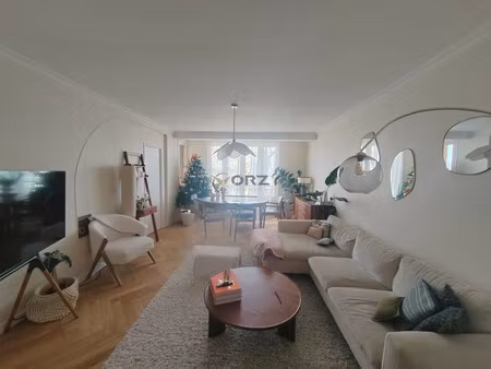 t4 traversant rénové et climatisé