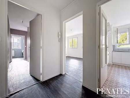 t3 avec parking et cave rouen pasteur