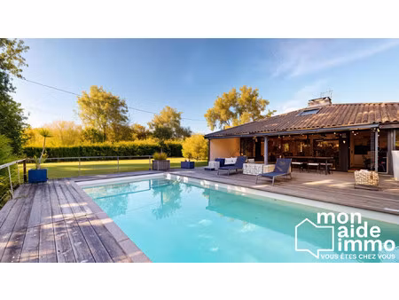 maison de 136m² + grand garage avec bureau sur 2300m² de terra