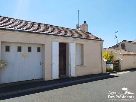 vente maison aux sables-d'olonne (85100) : à vendre / 93m² les sables-d'olonne