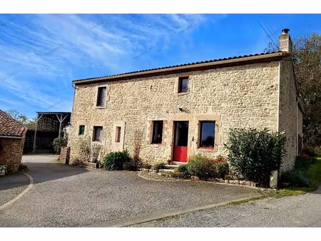 maison 5 pièces 152m2 avec dépendances