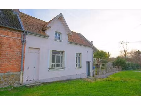 maison voyennes 94.74 m² t-3 à vendre  53 500 €