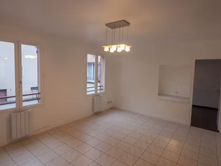 location appartement 2 pièces 48 m² à osny (95520)  840 €