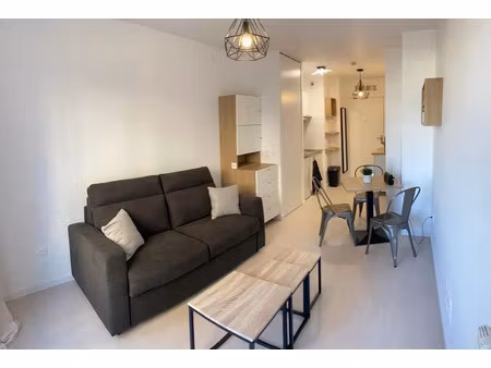 location meublée appartement 1 pièce 25 m² à ivry-sur-seine (94200)  980 €