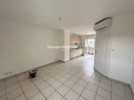 location appartement 2 pièces 36.71 m² à salon-de-provence (13300)  690 €