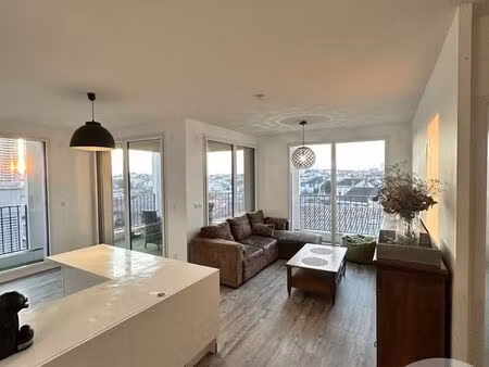 appartement t3 à louer - 3 pièces - 64 49 m2 - bordeaux - 33 - aquitaine