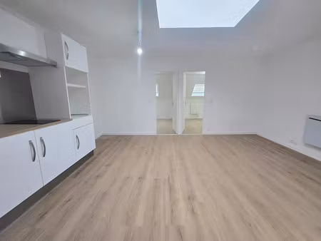 location appartement 3 pièces 34.09 m² à melun (77000)  850 €