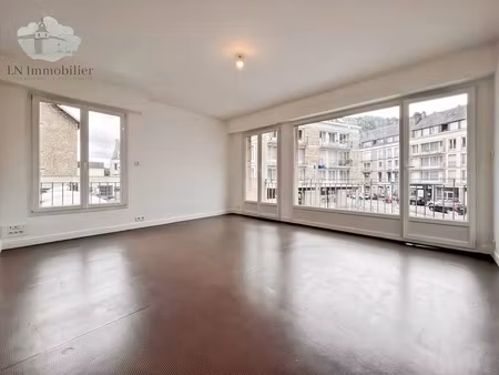 location appartement 4 pièces 89.8 m² à quimper (29000)  935 €