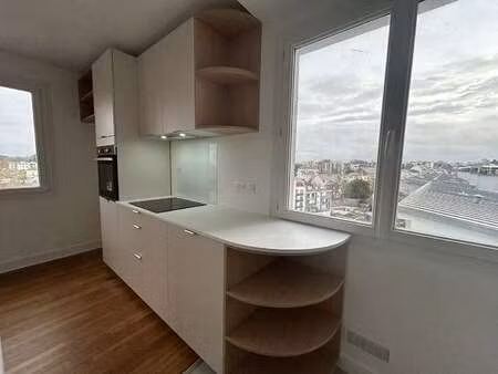 location appartement 3 pièces à nantes (44000) : à louer 3 pièces / 68m² nantes