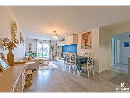 bel appartement avec jardin liant confort et praticite