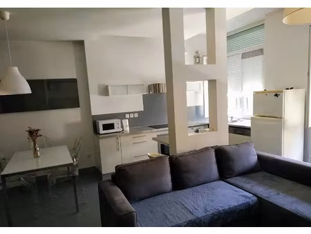 location meublée appartement 2 pièces 70 m² à saint-etienne (42000)  650 €