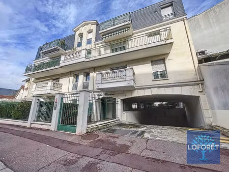 emplacement parking antony